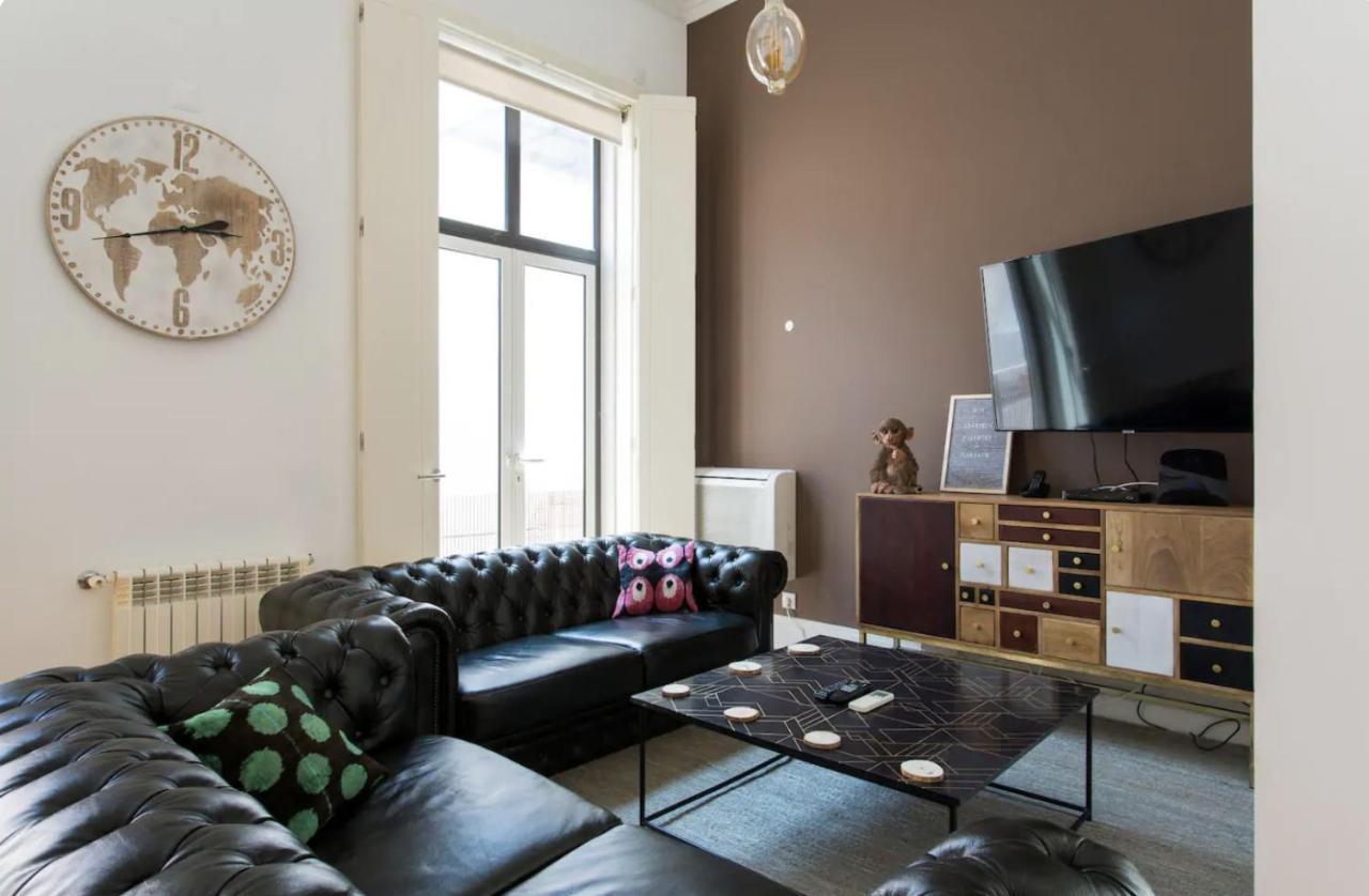 Beautiful 3-Story house in Chiado with a 40m² private terrace Lisboa Exterior foto